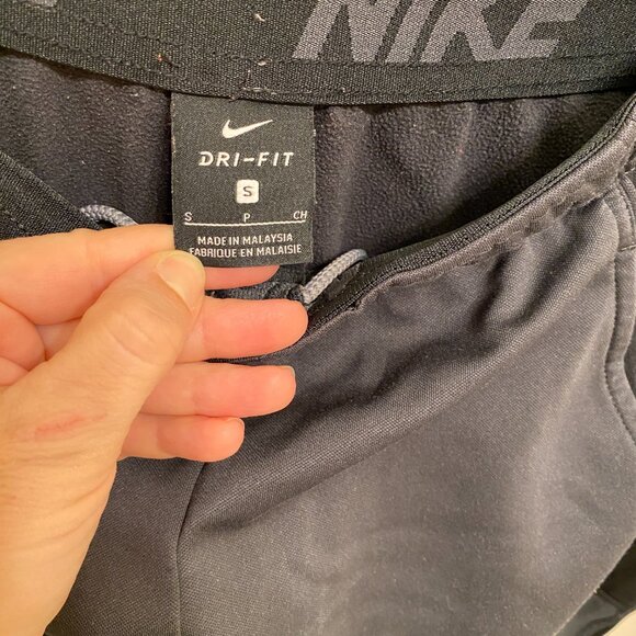 Nike Athletic Dri-Fit Pants and under/leggings (Set of 2 items) Youth SMALL - Picture 6 of 6